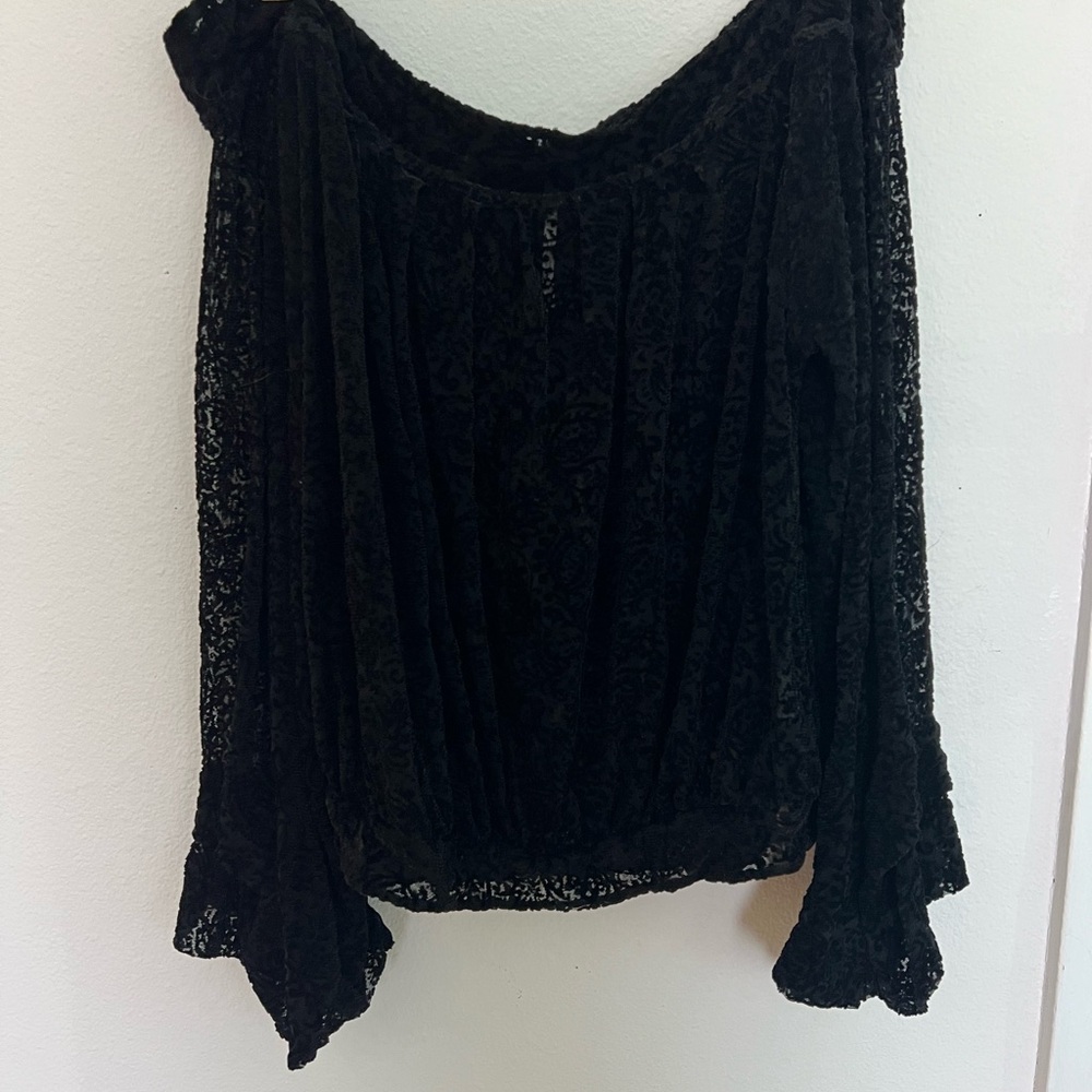 Elegant Black Lace Women's Top